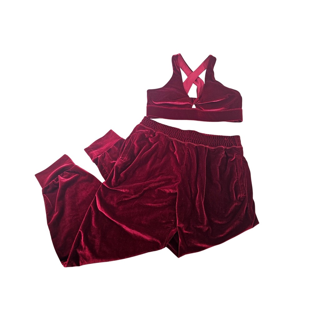 Fabletics 2pc Lounge Set Womens‎ M Burgundy Solid Velvet Bra and Joggers gym EUC
